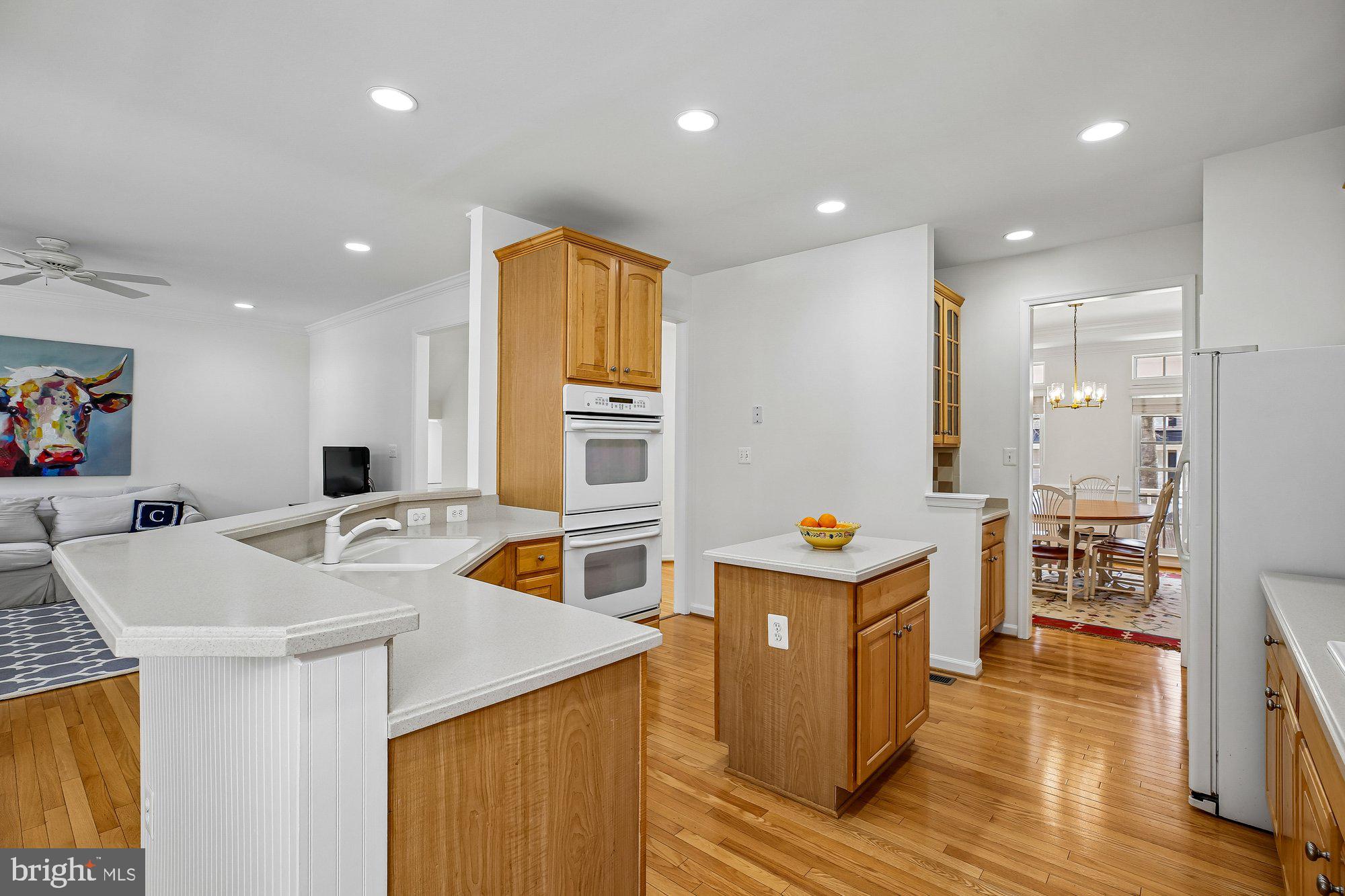 1379 Main Street Gaithersburg, MD 20878 - Photo 16 of 70 Kitchen