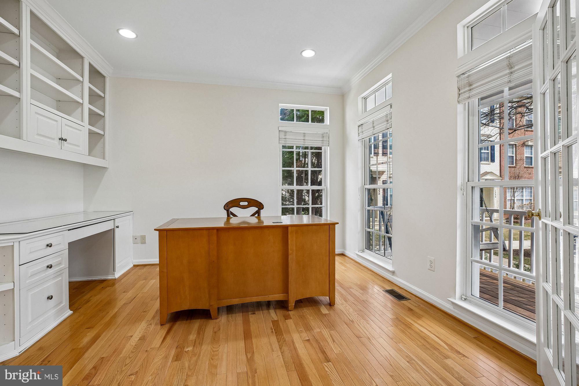 1379 Main Street Gaithersburg, MD 20878 - Photo 7 of 70 Office