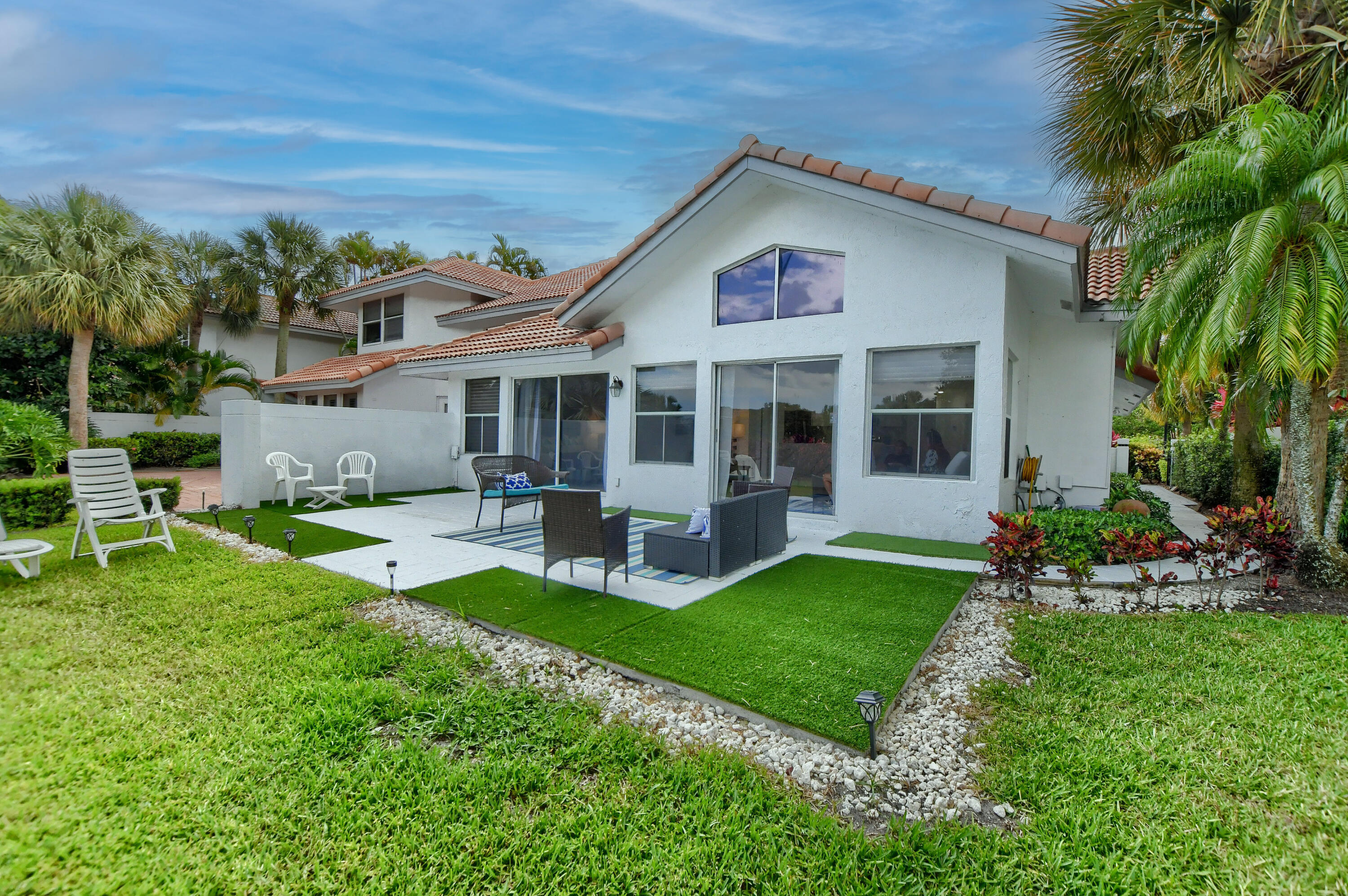 2059 Northwest 53rd Street Boca Raton, FL 33496 - Photo 30 of 55 28_ebf_1045-hdr(5)
