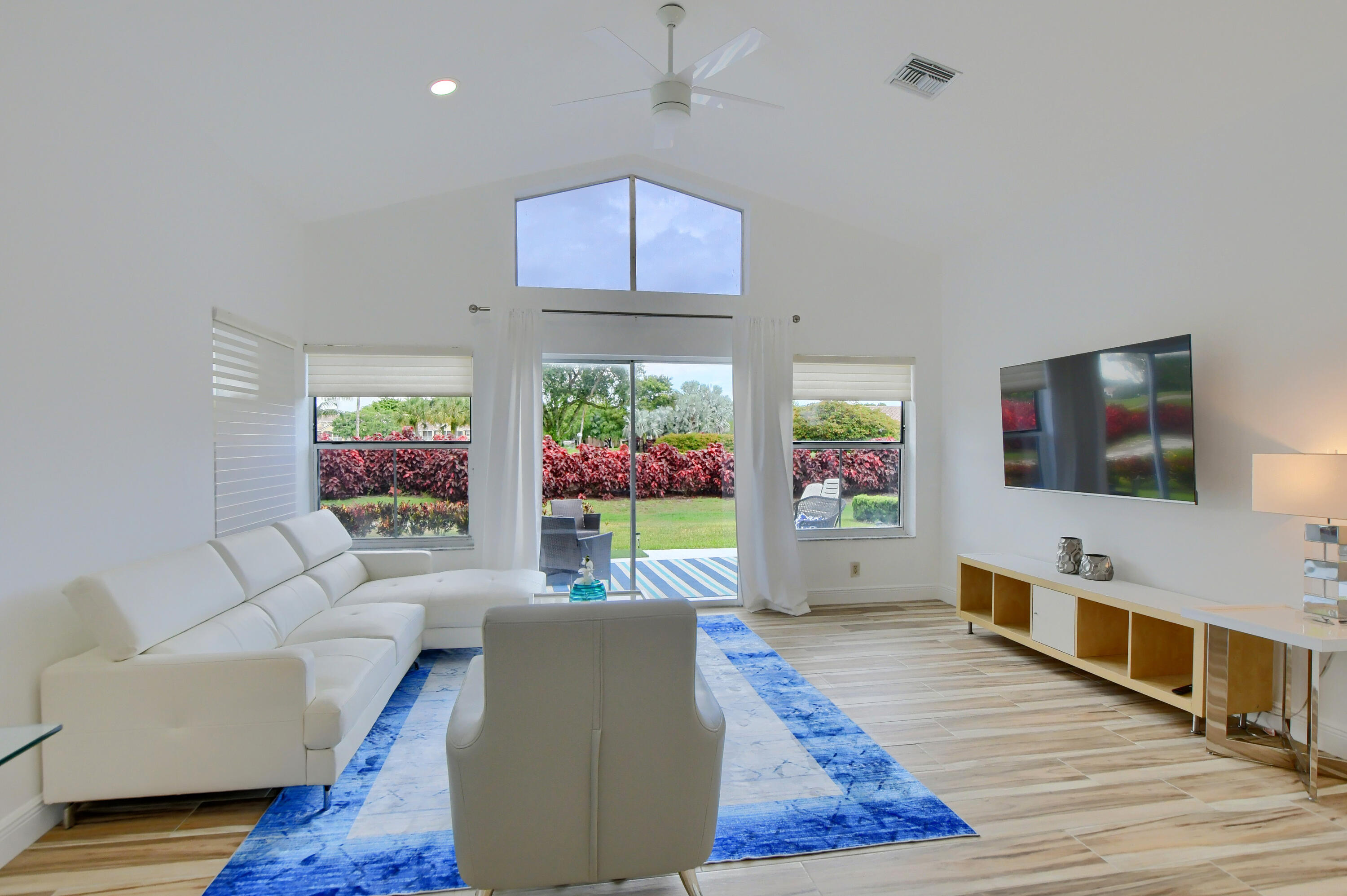 2059 Northwest 53rd Street Boca Raton, FL 33496 - Photo 8 of 55 07_ebf_0930-hdr(5)