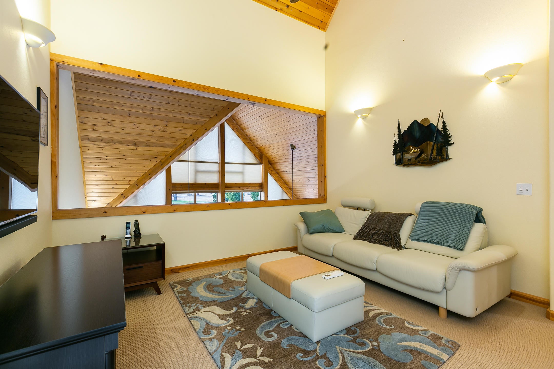 62855 Waugh Road Bend, OR 97701 - Photo 15 of 29 2018_09_15)6285_waugh_road_18