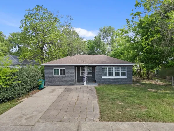 $247,000 | 1614 Palmwood Drive, Pasadena, TX 77502