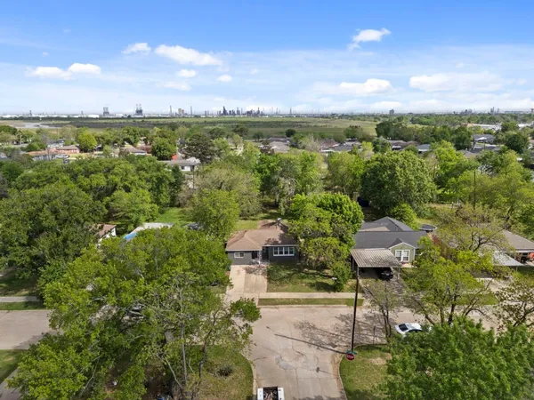 $247,000 | 1614 Palmwood Drive, Pasadena, TX 77502
