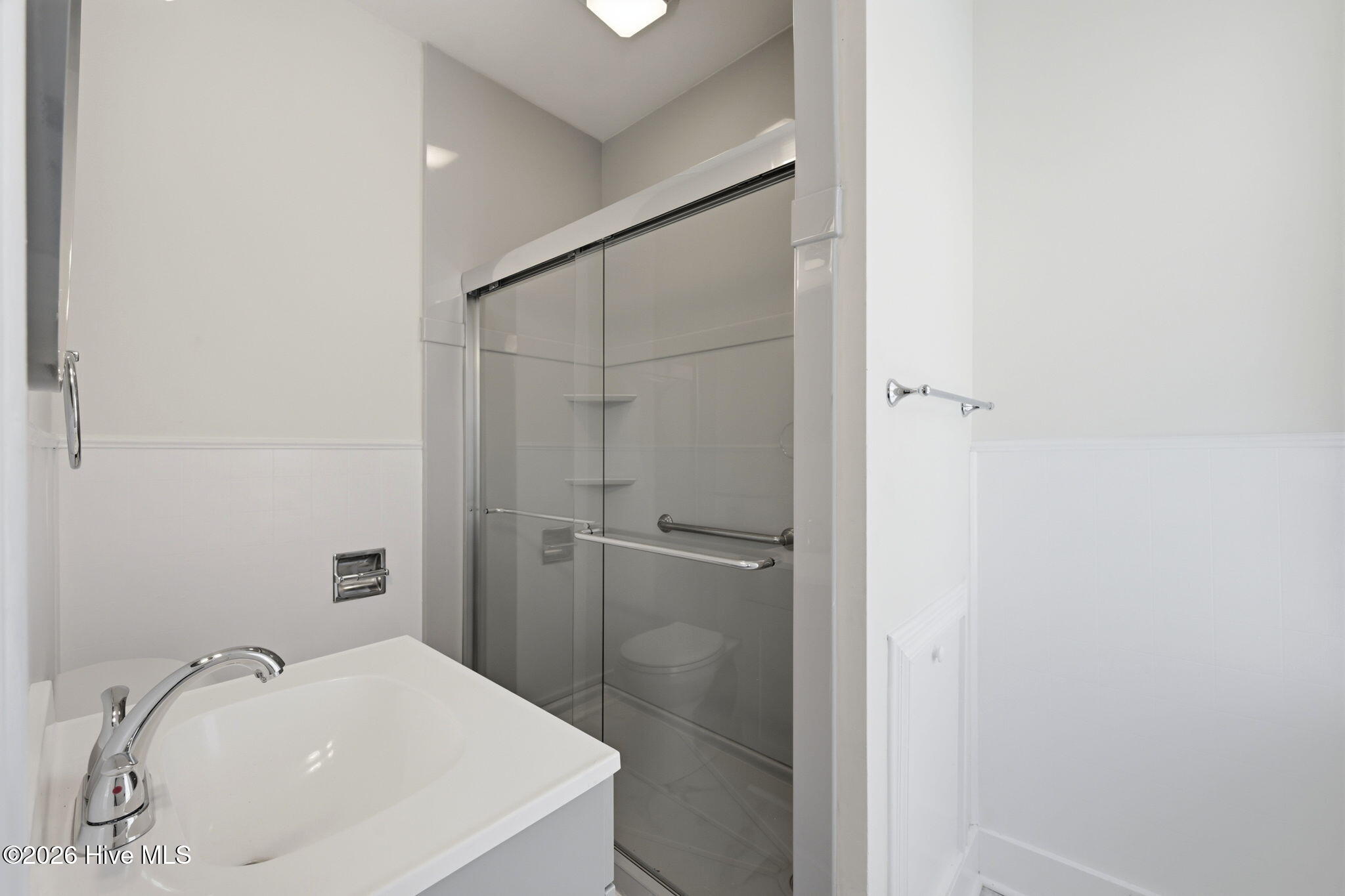 511 Middle Street, Unit B New Bern, NC 28560 - Photo 5 of 18