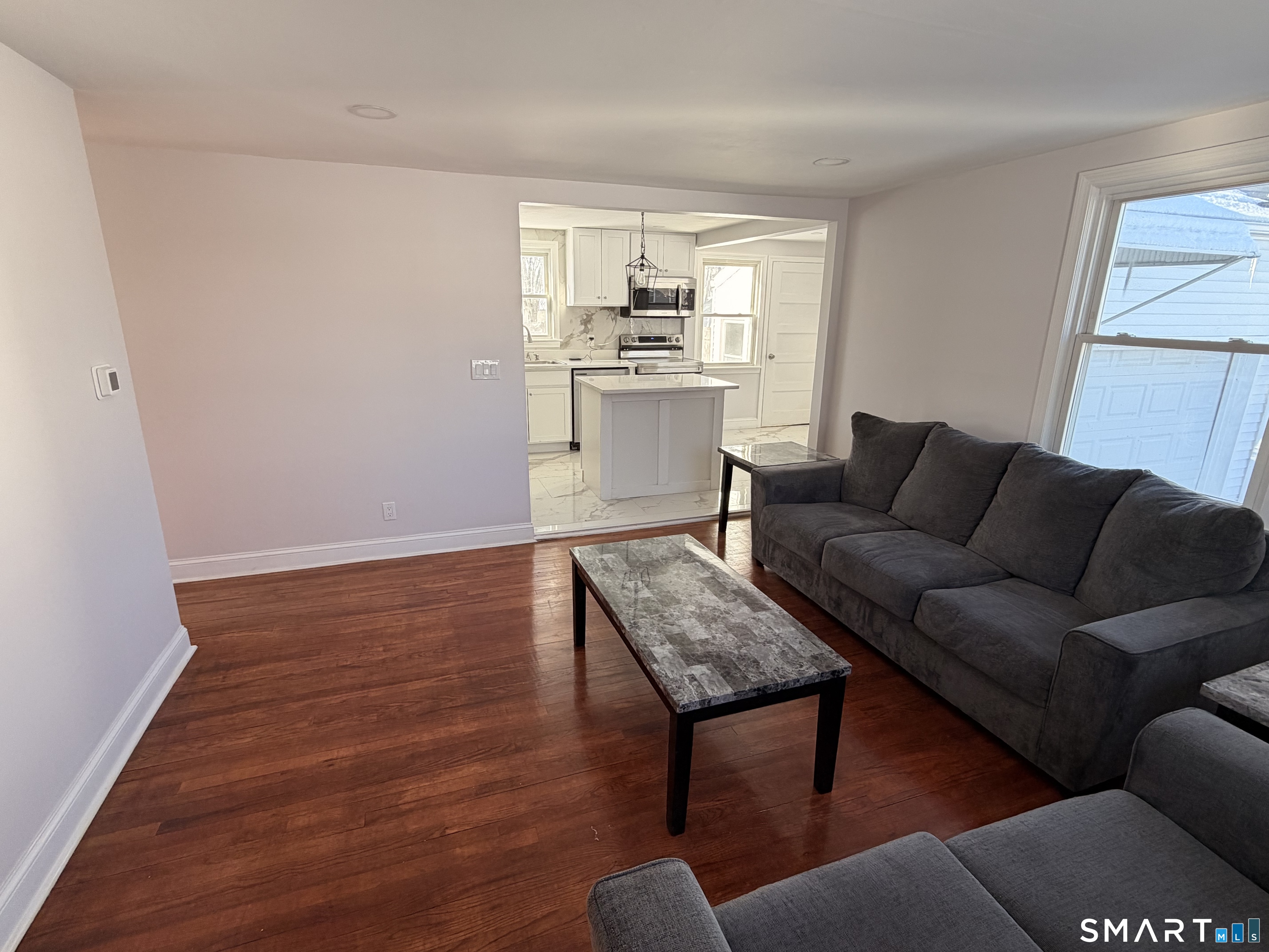 8 River Road East Haven, CT 06512 - Photo 6 of 40
