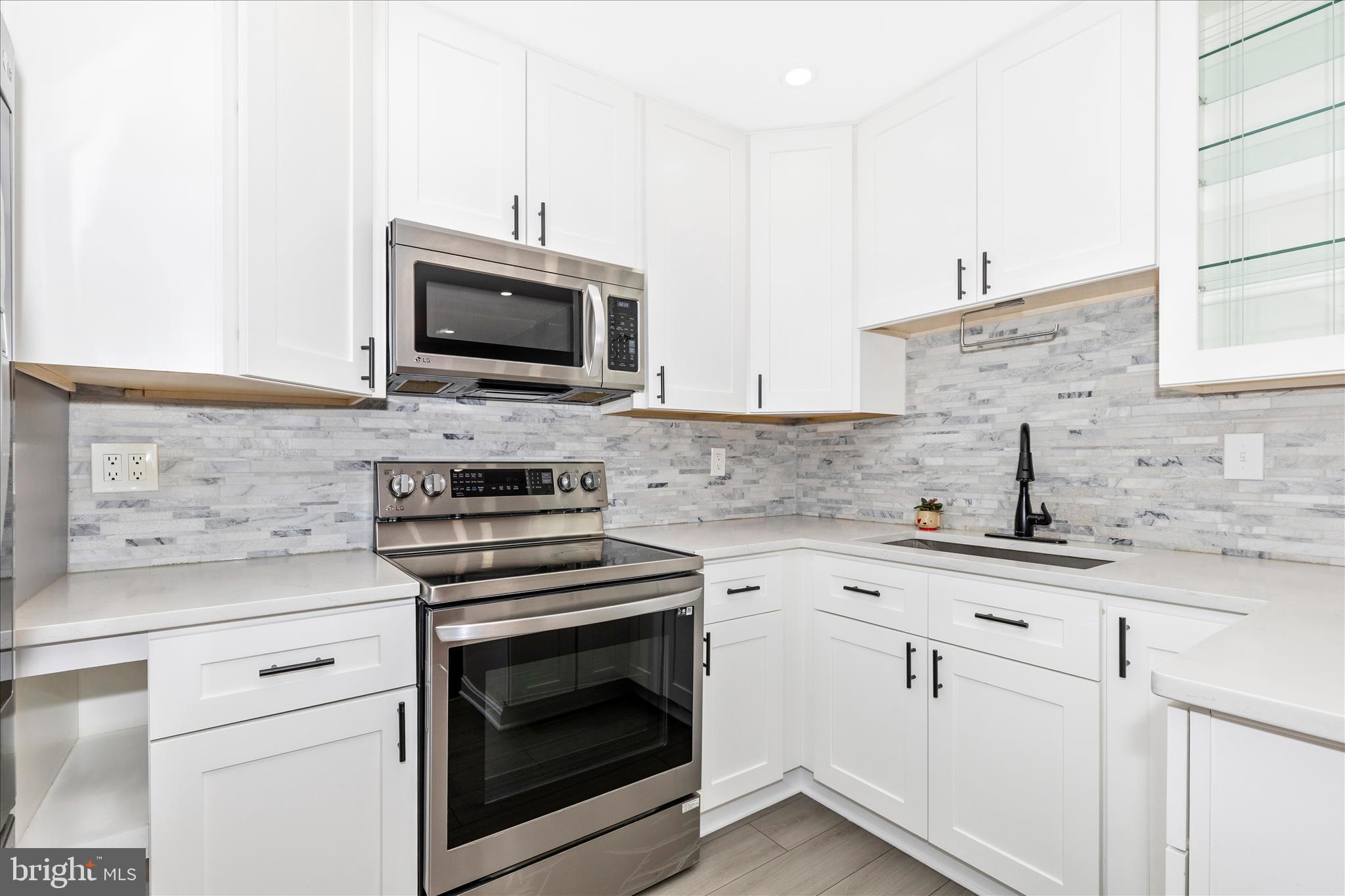 2604 Ashmont Terrace Silver Spring, MD 20906 - Photo 2 of 43 043A1130