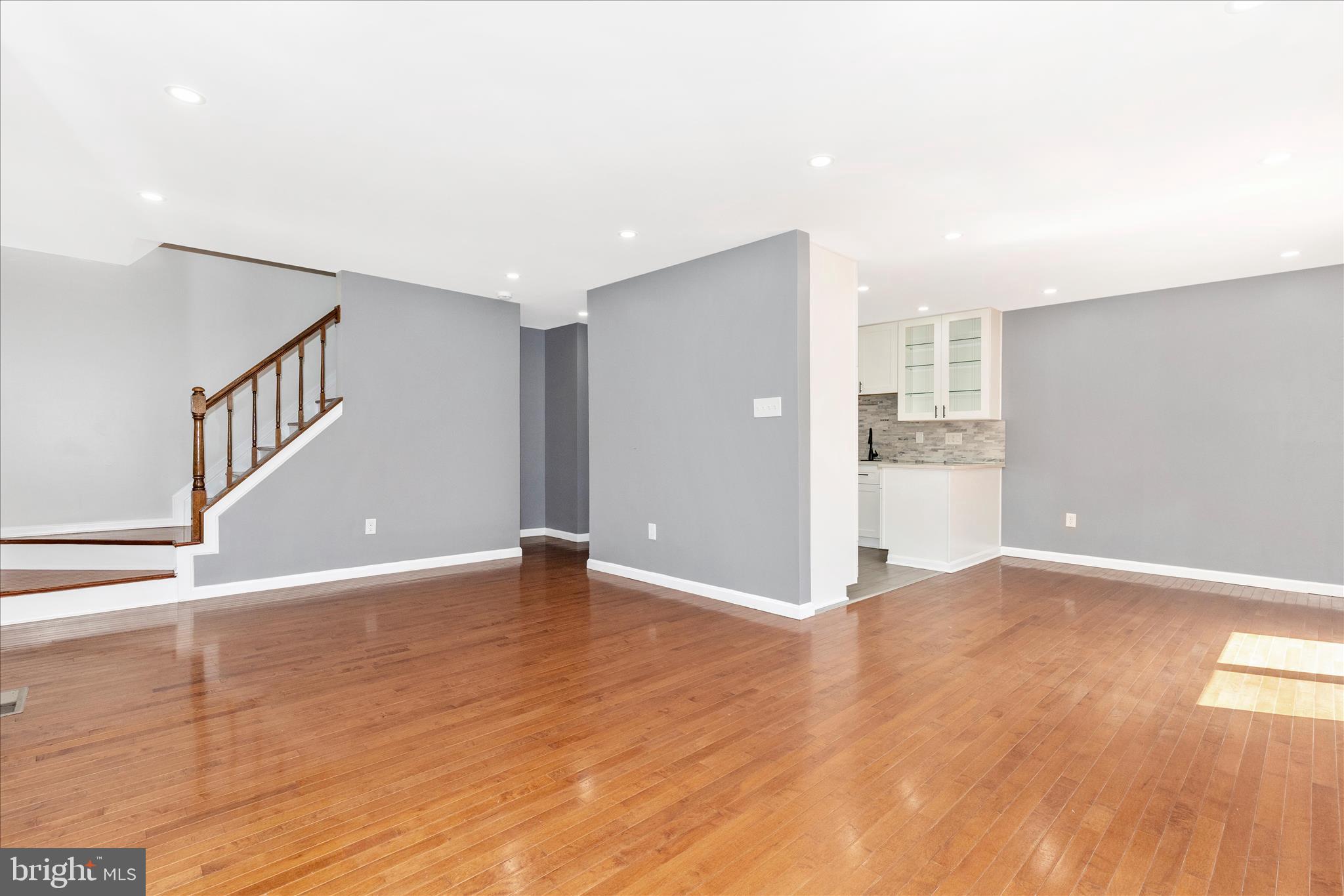 2604 Ashmont Terrace Silver Spring, MD 20906 - Photo 8 of 43 043A1118