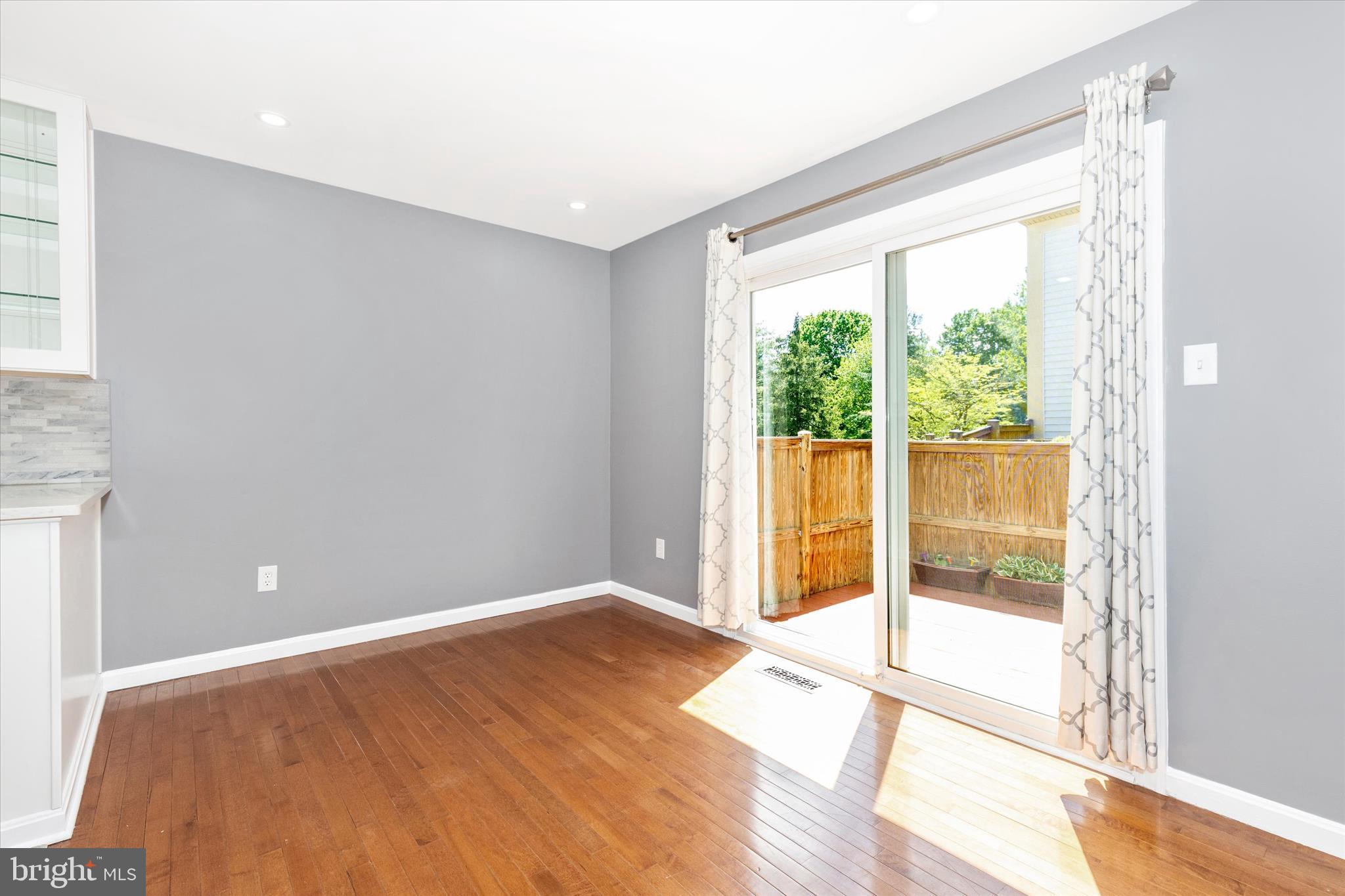 2604 Ashmont Terrace Silver Spring, MD 20906 - Photo 10 of 43 043A1122