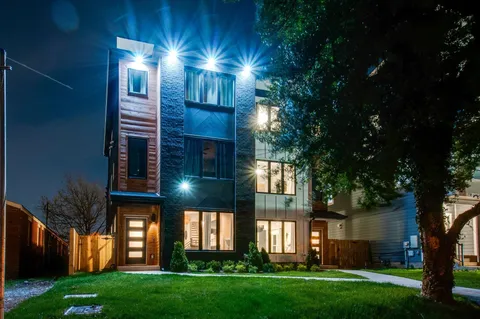 $6,500 | 613 21st Avenue North, Nashville, TN 37203