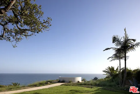 a view of ocean view