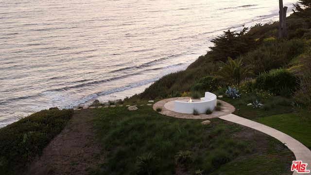 $59,950,000 | 4145 Creciente Drive, Santa Barbara, CA 93110