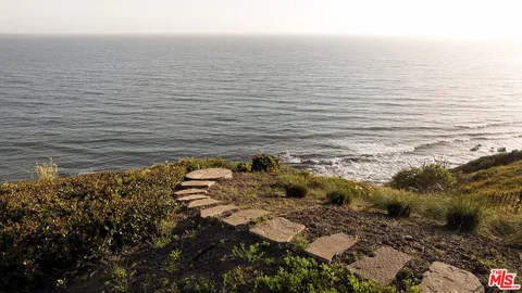 $59,950,000 | 4145 Creciente Drive, Santa Barbara, CA 93110