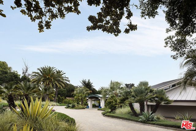 $59,950,000 | 4145 Creciente Drive, Santa Barbara, CA 93110