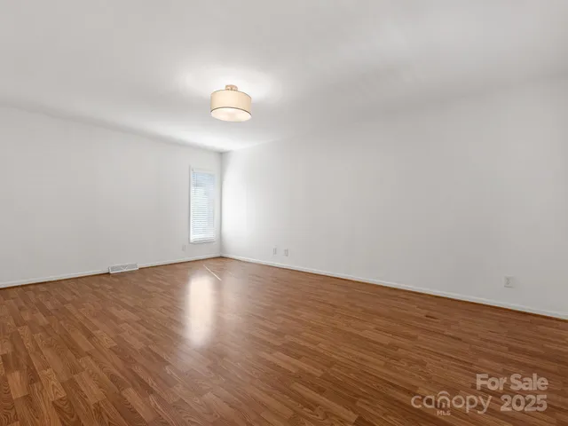 $632,500 | 5110 Dunes Court, Unit 18, Charlotte, NC 28226