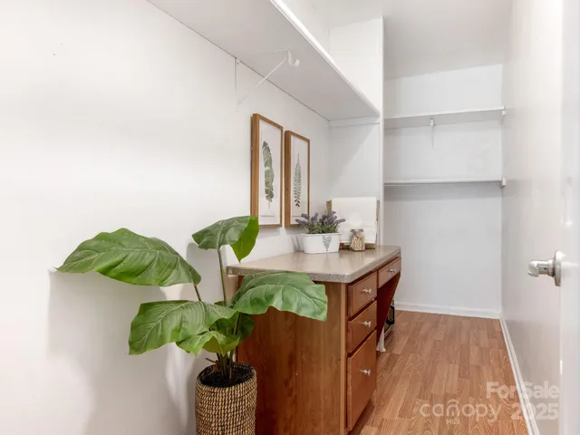 $632,500 | 5110 Dunes Court, Unit 18, Charlotte, NC 28226