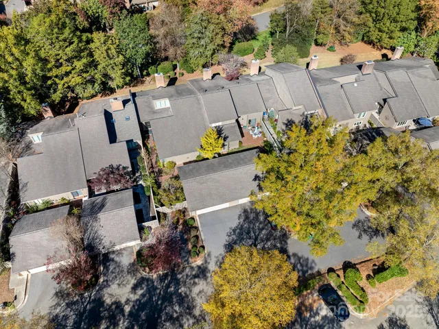 $632,500 | 5110 Dunes Court, Unit 18, Charlotte, NC 28226