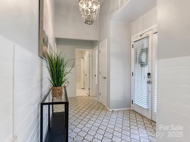 $632,500 | 5110 Dunes Court, Unit 18, Charlotte, NC 28226