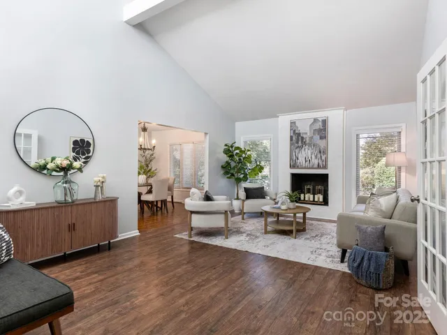 $632,500 | 5110 Dunes Court, Unit 18, Charlotte, NC 28226