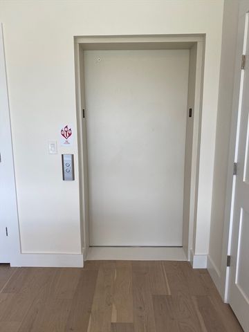 $1,150,000 | 105 Washington Street, Unit 3A, Somerville, MA 02145