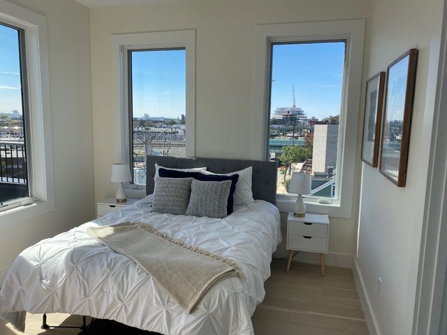 $1,150,000 | 105 Washington Street, Unit 3A, Somerville, MA 02145