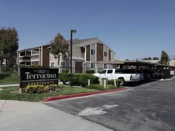 $1,204 | 1825 South Santa Fe Avenue, San Jacinto, CA 92583