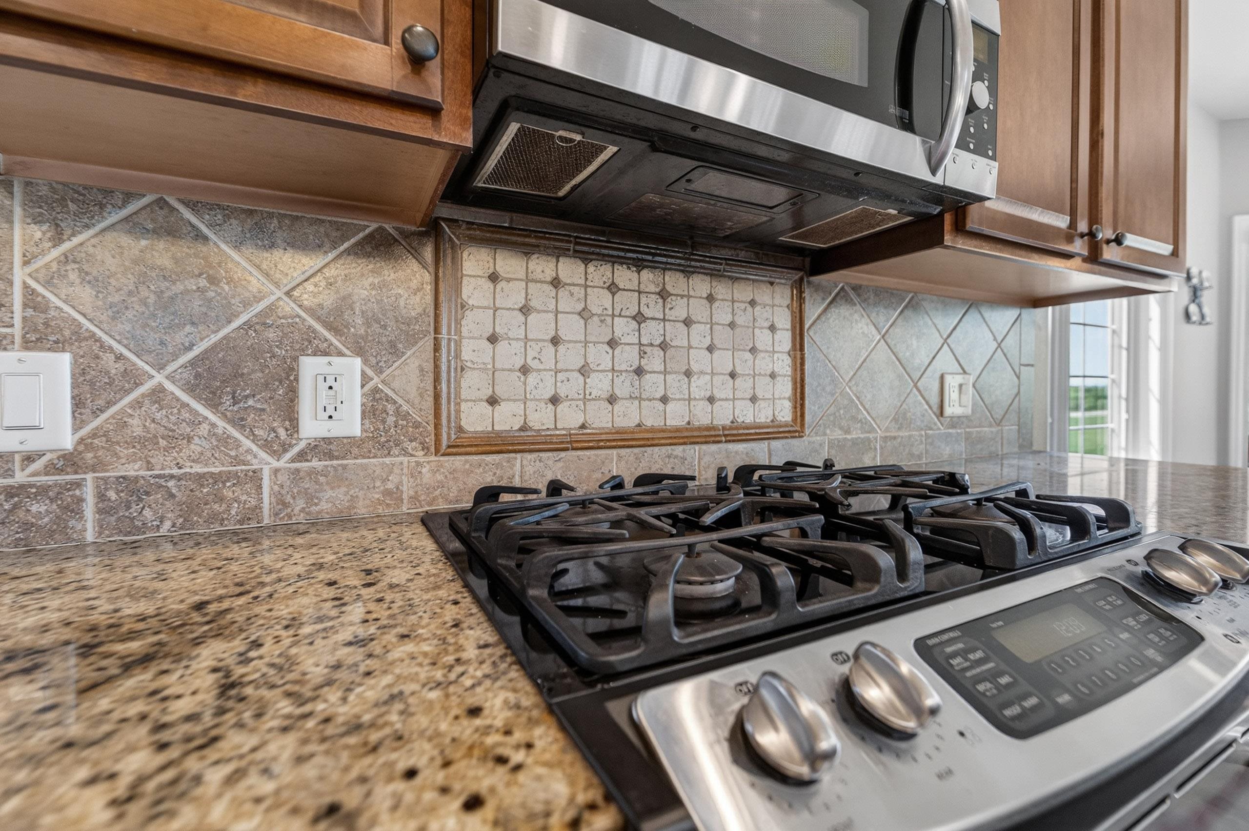1516 Blue Ridge Trail Waunakee, WI 53597 - Photo 13 of 67