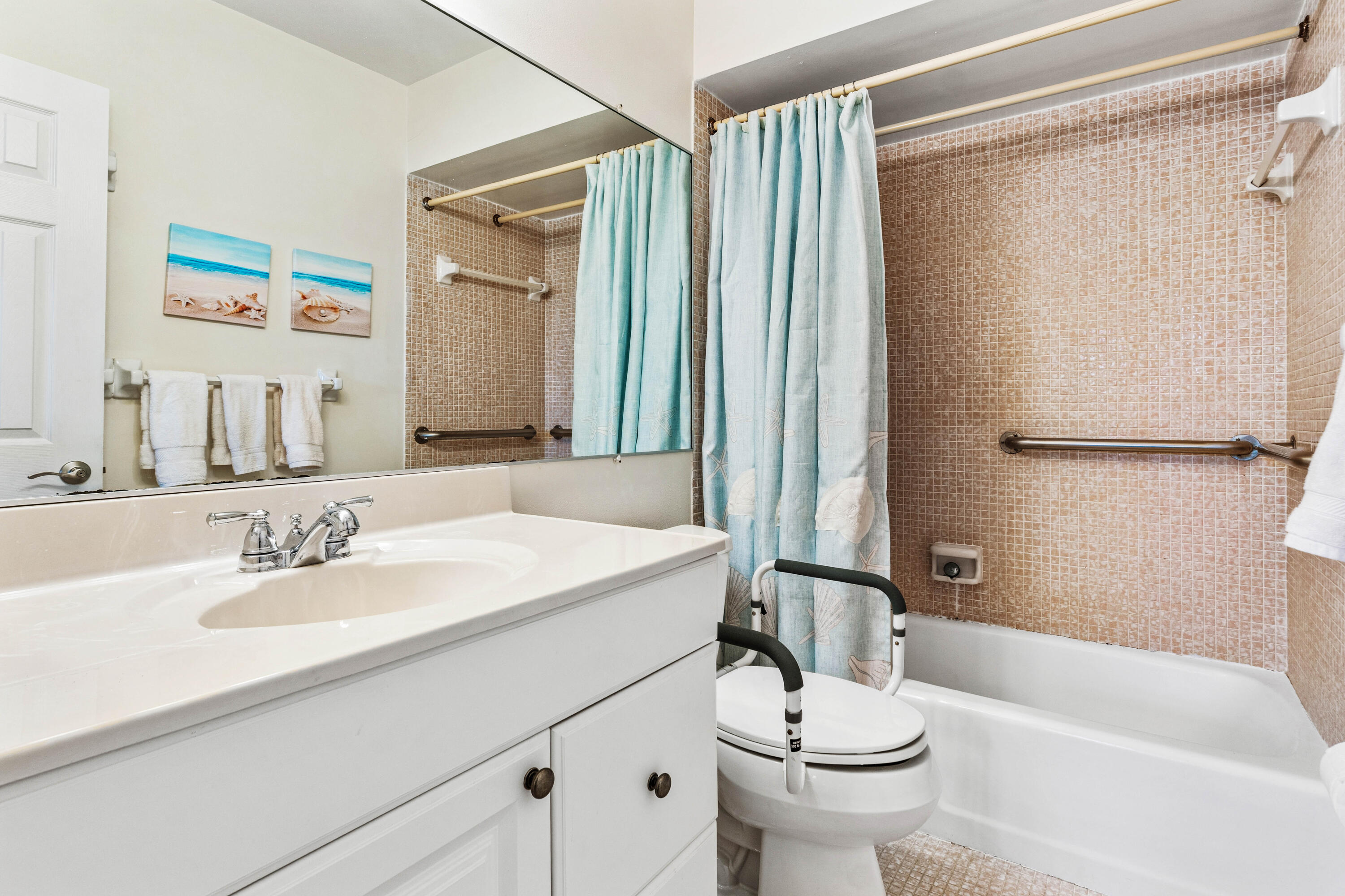 5505 North Ocean Boulevard, Unit 8204 Ocean Ridge, FL 33435 - Photo 17 of 19 019-5505NorthOceanBoulevard-8204-OceanRi