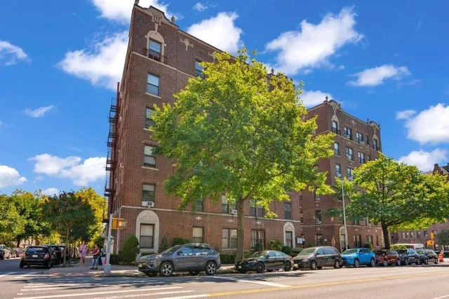 $275,000 | 7401 4th Avenue, Unit E7 | Bay Ridge
