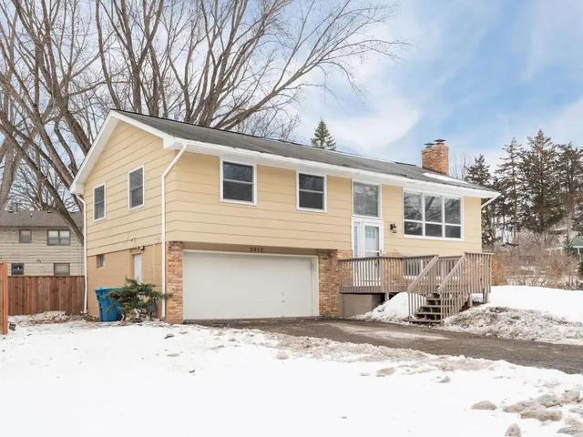 $479,999 | 5912 Stoneybrook Drive, Minnetonka, MN 55345