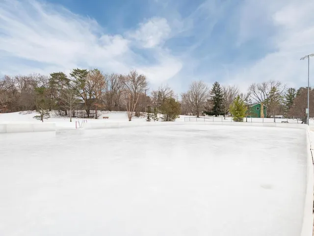 $479,999 | 5912 Stoneybrook Drive, Minnetonka, MN 55345