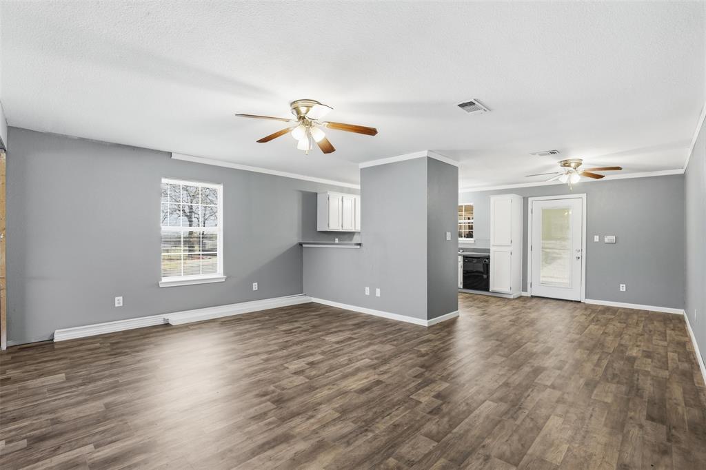 533 Eagles Way Springtown, TX 76082 - Photo 17 of 32 a view of an empty room with a window
