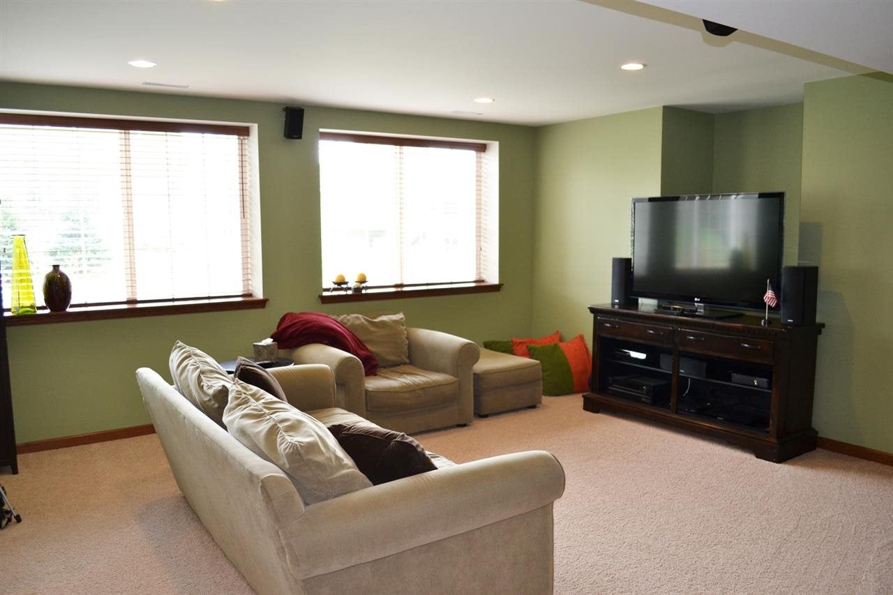 2590 Newcastle Road Marion, IA 52302 - Photo 23 of 24 Gallery Image 23