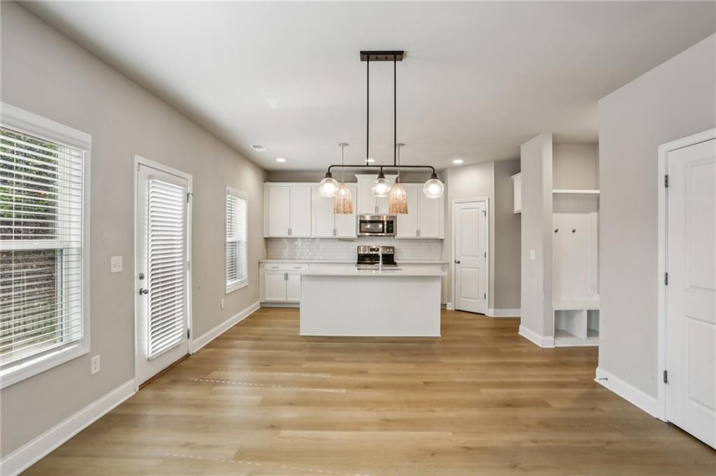 2099 Easterwood Court Decatur, GA 30032 - Photo 6 of 30