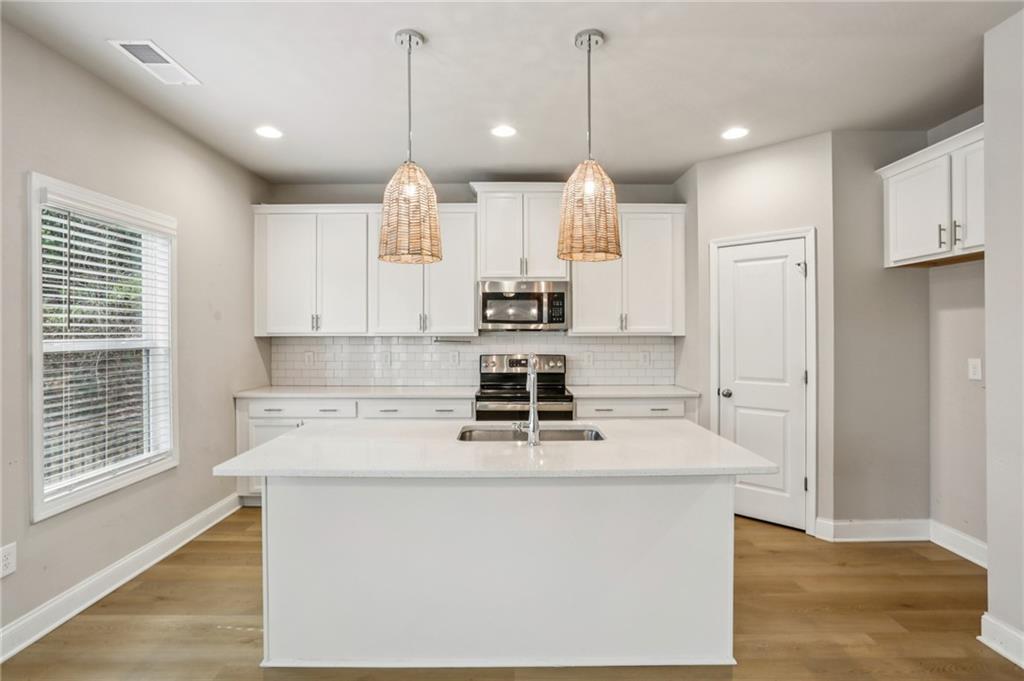 2099 Easterwood Court Decatur, GA 30032 - Photo 7 of 30