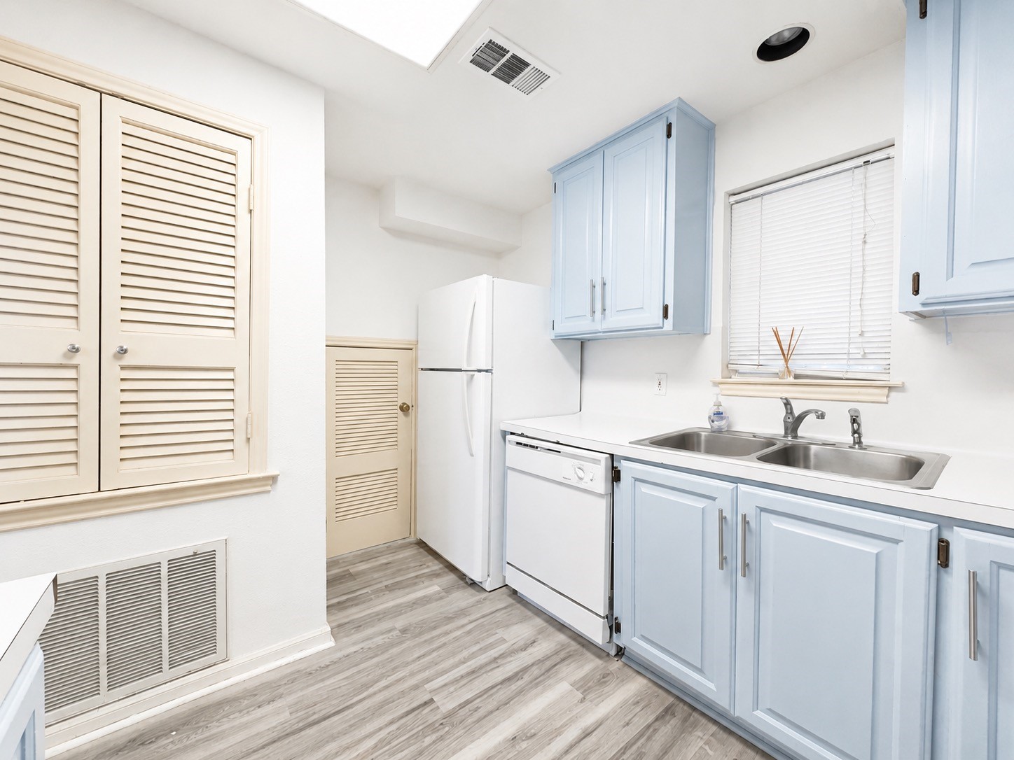 2529 Rio Grande Street, Unit 91 Austin, TX 78705 - Photo 15 of 32