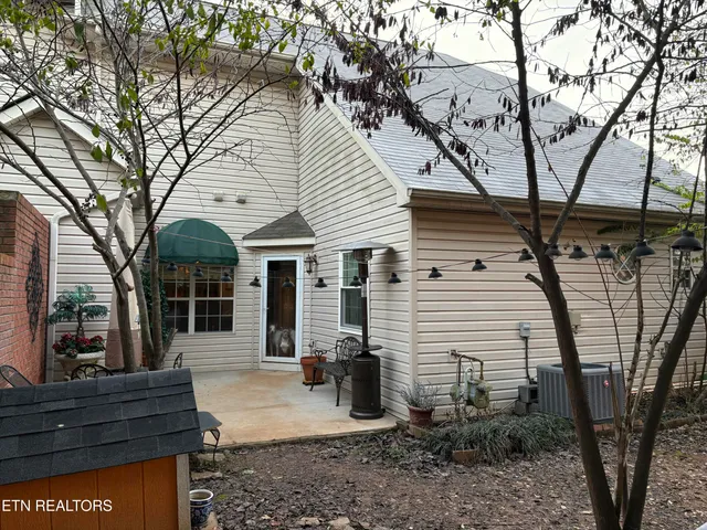 $365,000 | 2733 Knob Creek Lane, Knoxville, TN 37912