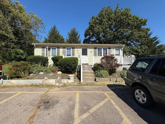 $350,000 | 22 Water Street, East Bridgewater, MA 02333