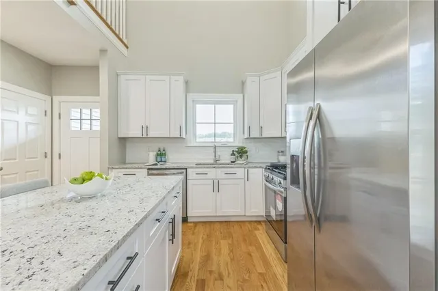 $649,900 | 2 Old County Vlg Way, Unit A, Smithfield, RI 02917