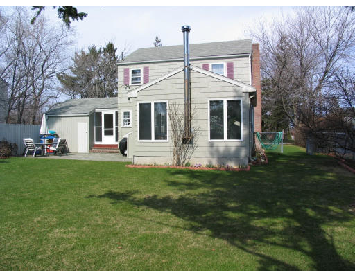 12 Sendick Road Woburn, MA 01801 - Photo 7 of 7 Gallery Image 7
