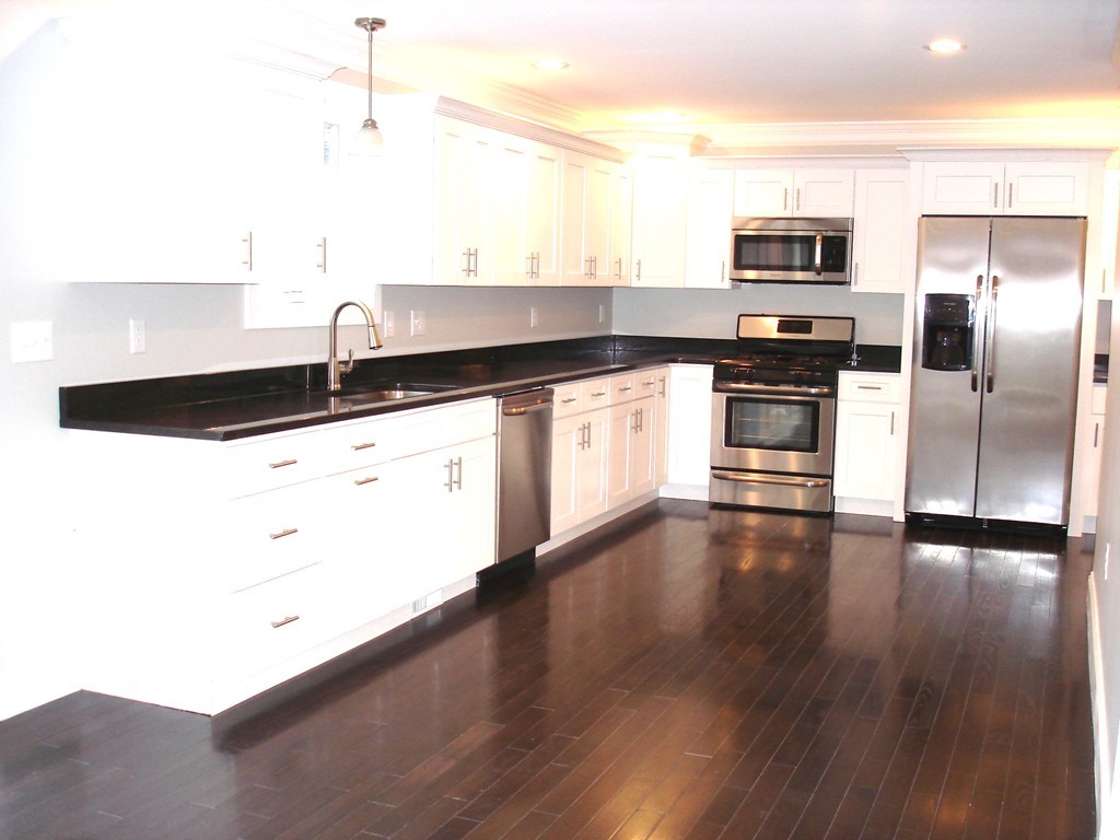 1087 Main Street Hanover, MA 02339 - Photo 5 of 14 Gallery Image 5