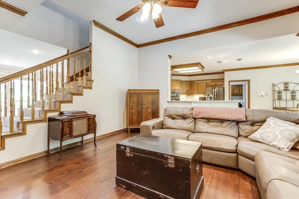 3025 Keri Lane Midlothian, TX 76065 - Photo 9 of 27