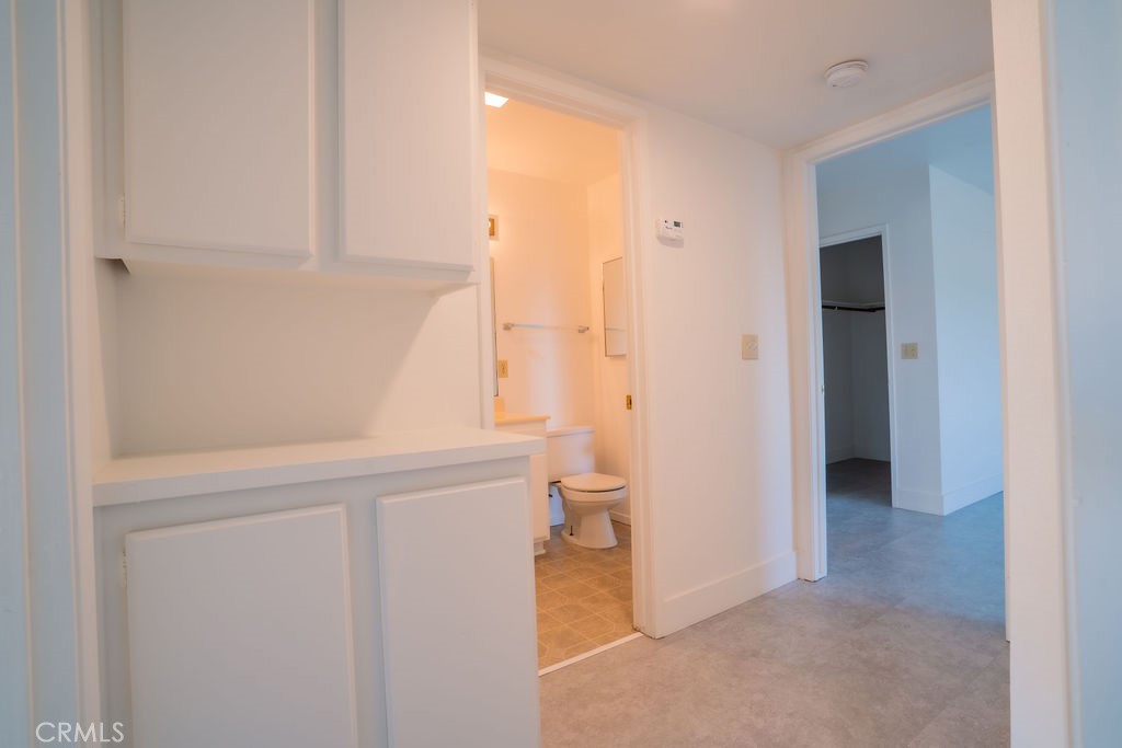 1153 Sumner Place, Unit D Santa Maria, CA 93455 - Photo 19 of 33 a bathroom with a sink and a toilet