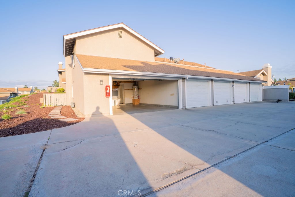 1153 Sumner Place, Unit D Santa Maria, CA 93455 - Photo 27 of 33