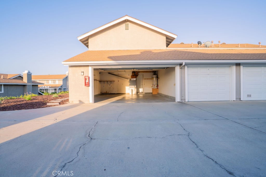 1153 Sumner Place, Unit D Santa Maria, CA 93455 - Photo 28 of 33 a view of a house with a outdoor space