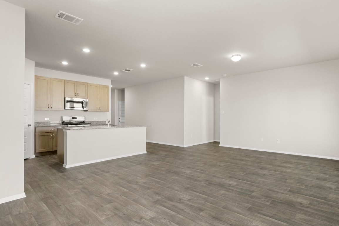 5416 Murano Drive Austin, TX 78747 - Photo 14 of 35