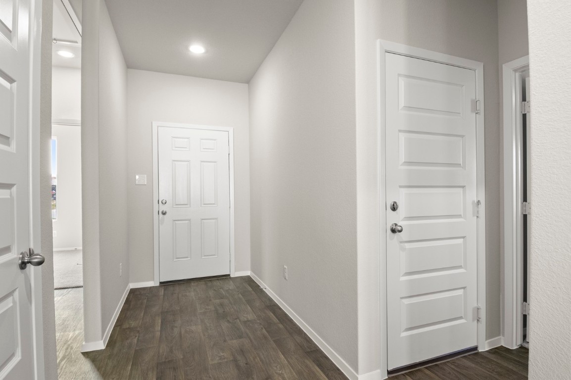 5416 Murano Drive Austin, TX 78747 - Photo 6 of 35