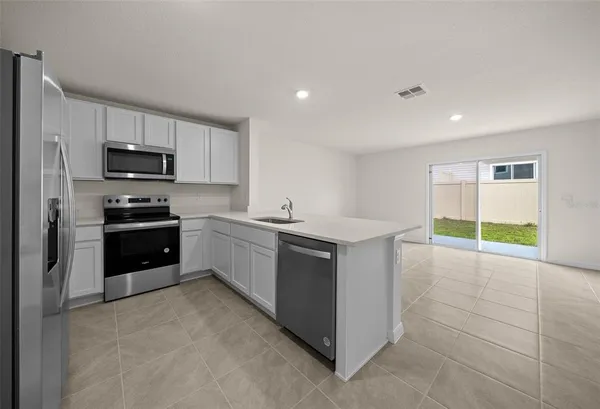 $1,725 | 6646 South W 81st Loop, Ocala, FL 34476