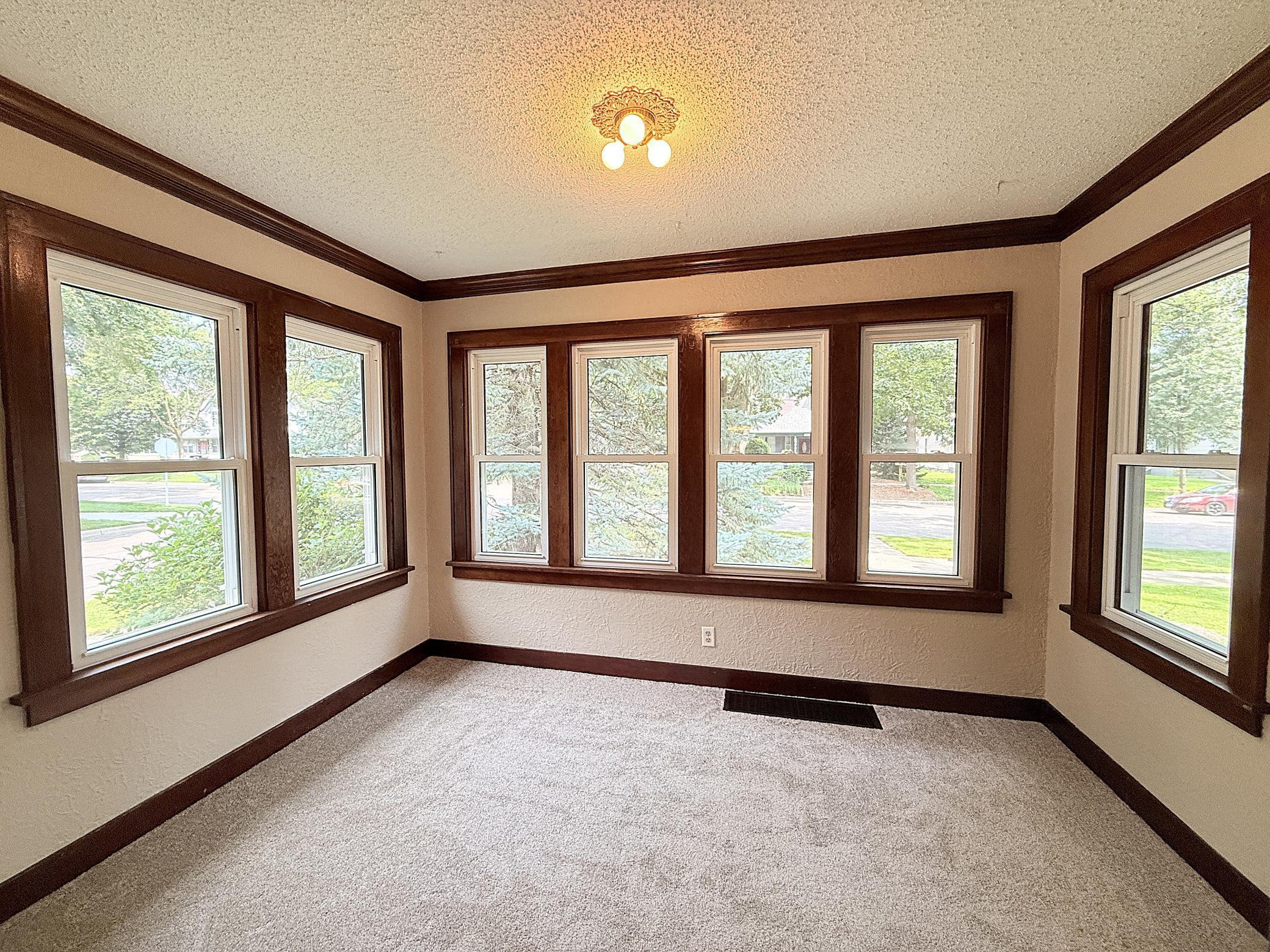 101 South 5th Street Montevideo, MN 56265 - Photo 11 of 83