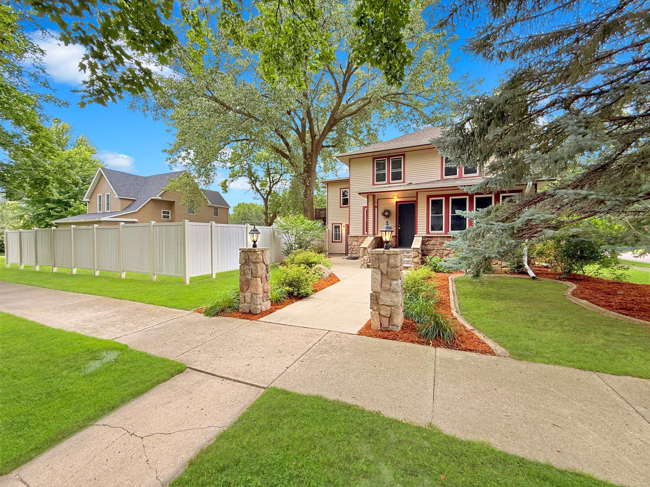 101 South 5th Street Montevideo, MN 56265 - Photo 2 of 83