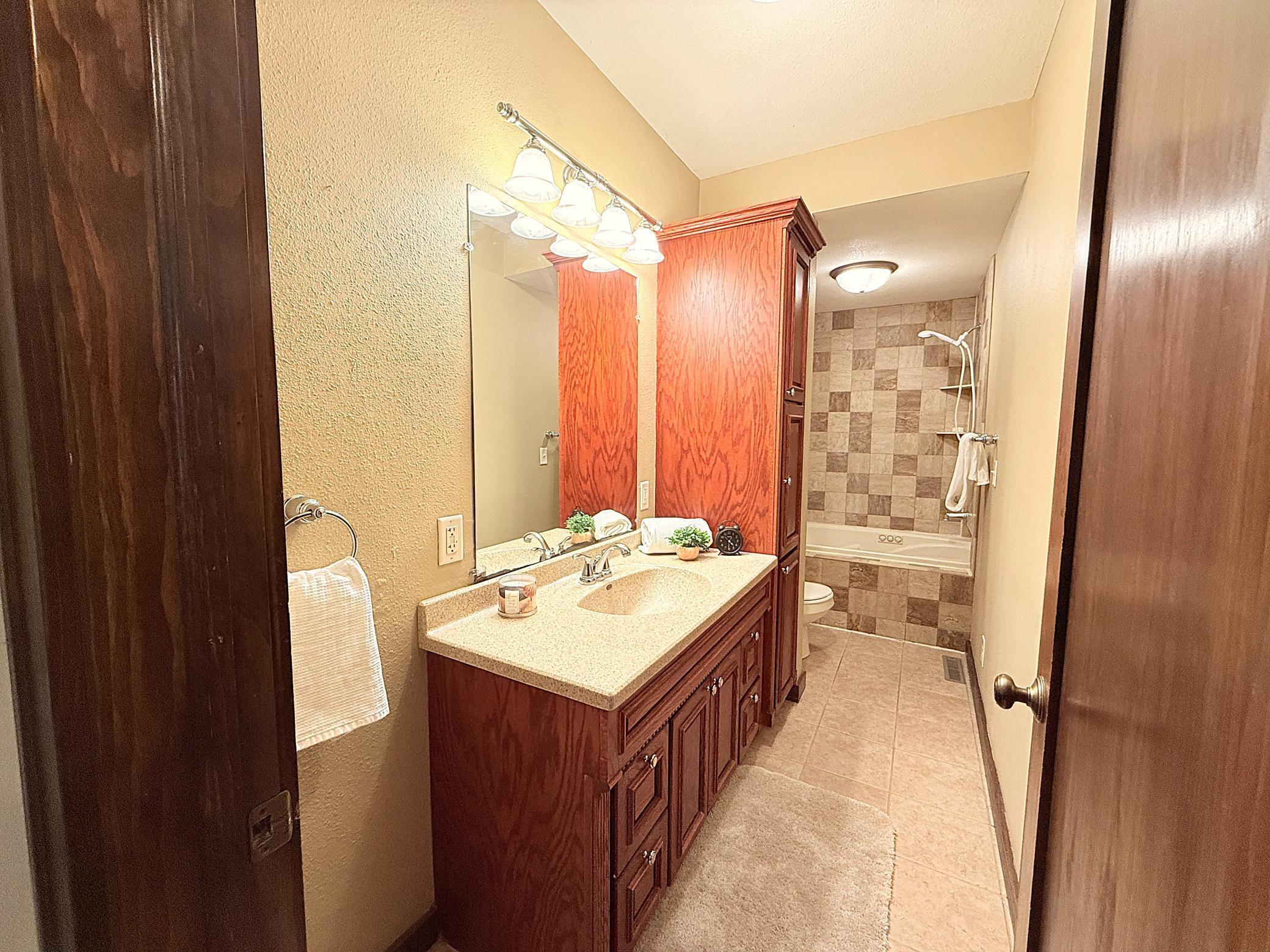 101 South 5th Street Montevideo, MN 56265 - Photo 26 of 83